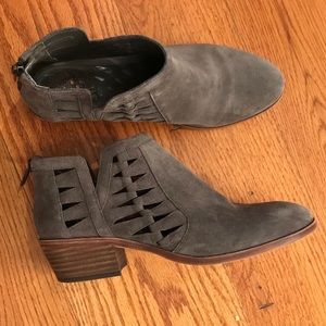 Vince Camuto Booties, Gray